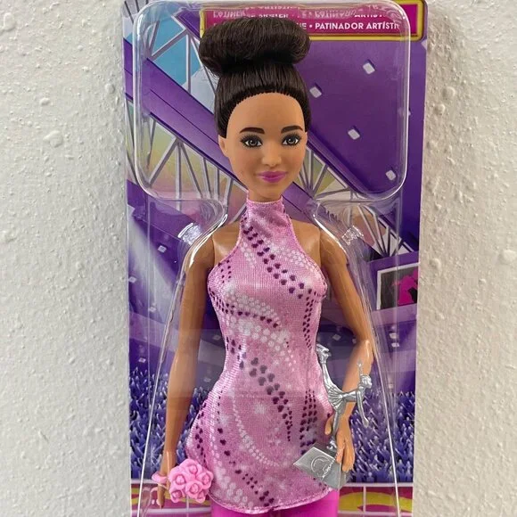 Barbie Ice Skater Doll With Trophy Pink Outfit & Accessories, New - Picture 5 of 9